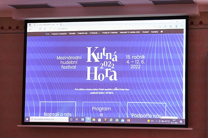 Z tiskové konference k Mezinárodnímu hudebnímu festivalu Kutná Hora 2022.