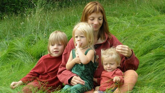 Lucie Groverová s dětmi.