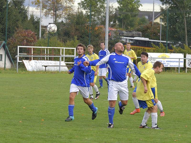 Utkání 7. kola okresního fotbalového přeboru: Zbraslavice - Sázava B 2:3.