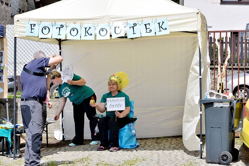 A jako novinka bylo to, že se festival více programově orientoval na děti. Připraveny byly tvořivé dílny, ruzné soutěže, nebo skákací hrad.