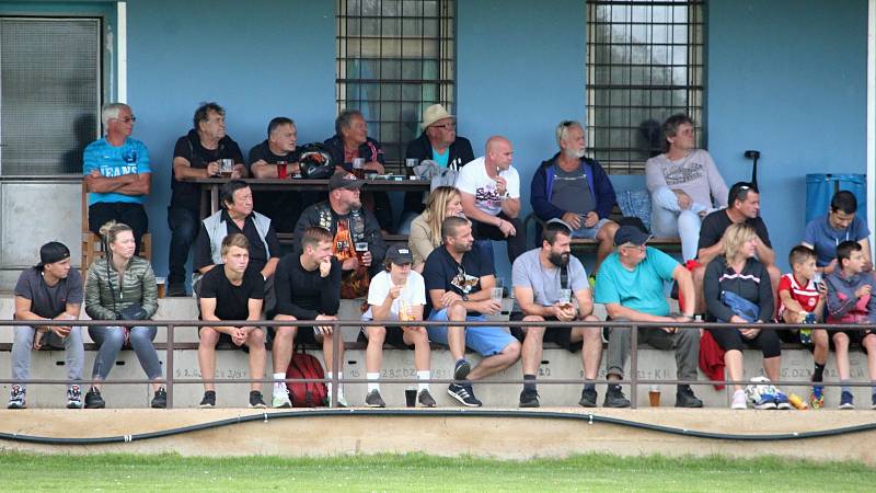 Fotbalová III. třída: FK Záboří nad Labem - TJ Sokol Červené Janovice 4:2 (2:1).