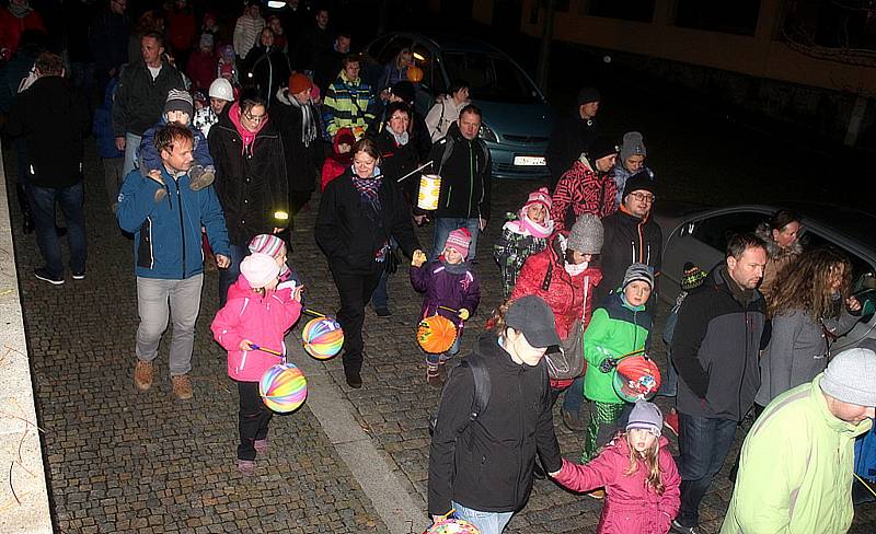 Svatomartinský průvod prošel centrem města.