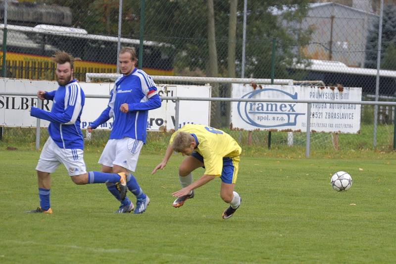 Utkání 7. kola okresního fotbalového přeboru: Zbraslavice - Sázava B 2:3.