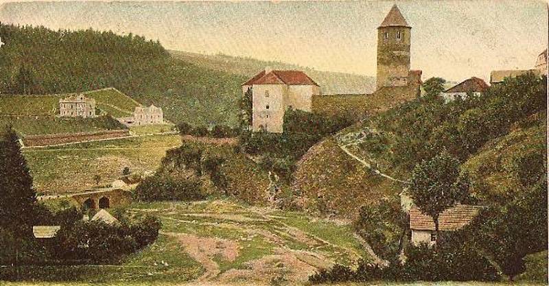 Hrad Pirkštejn v Ratajích nad Sázavou.