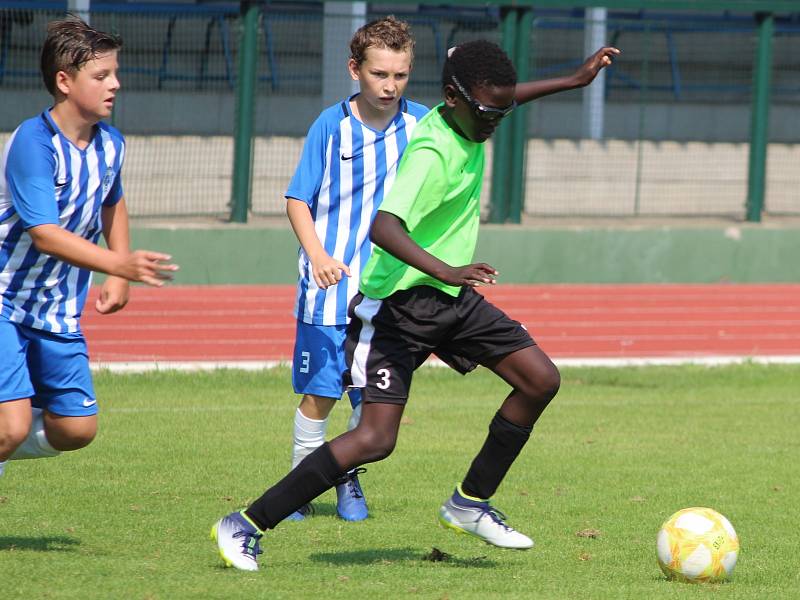 Fotbalový přípravný zápas mladších žáků U13: FK Čáslav - FK Admira Praha 13:2 (4:1, 3:1, 6:0).