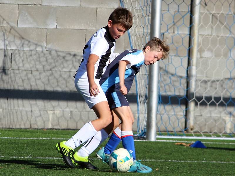 Česká fotbalová liga mladších žáků U13: FK Čáslav - SK Sparta Kolín 2:8 (0:1, 1:2, 1:5).