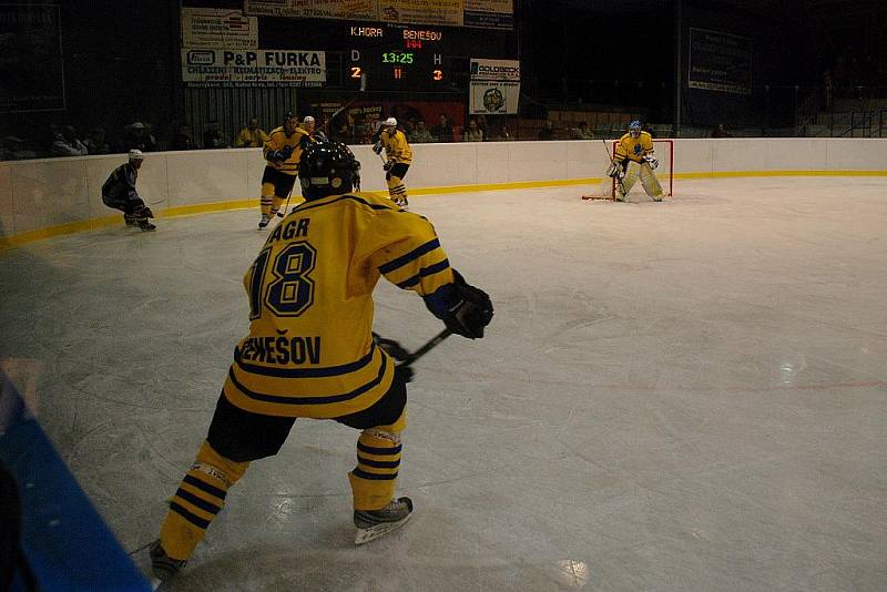 Hokej II. liga: K. Hora - Benešov 4:5, neděle 4. října 2009