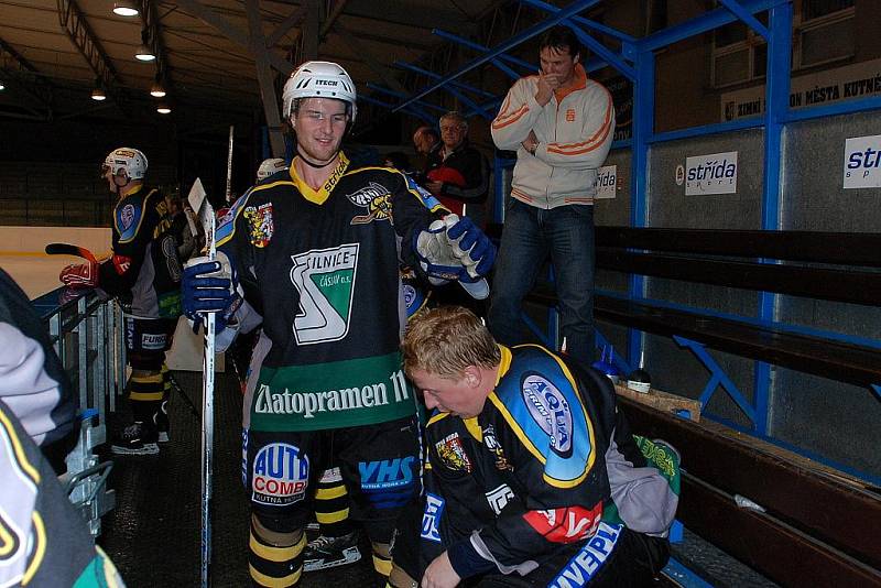 Hokej II. liga: K. Hora - Benešov 4:5, neděle 4. října 2009