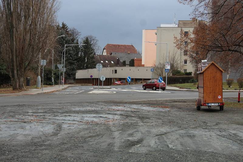 Čáslavané se letos dočkají nových přechodů pro chodce v lokalitě za Podměstským rybníkem. Přechod u městské nemocnice se dočká bezpečnostních úprav.