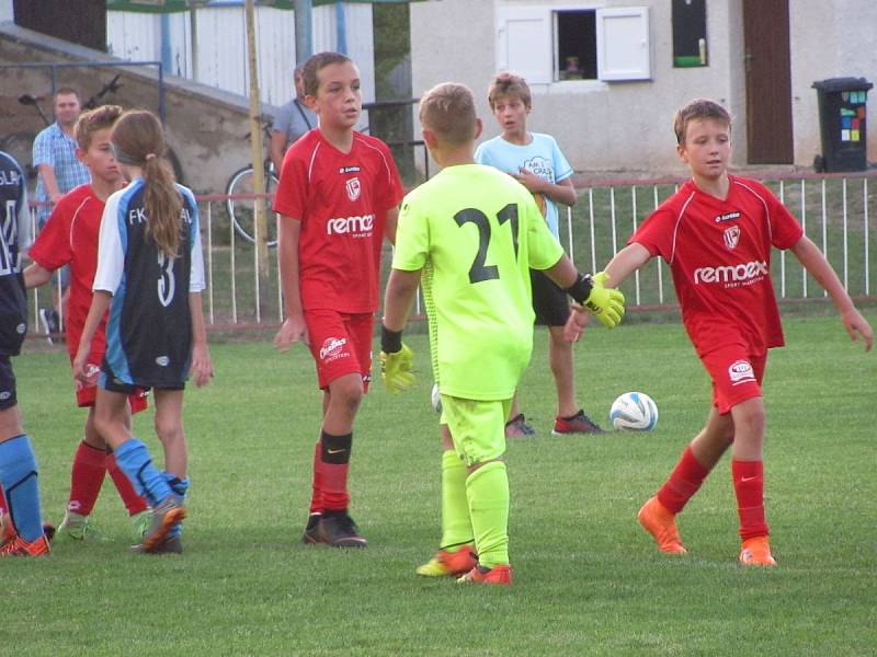 Česká liga žáků U12, středa 19. září 2018: FK Pardubice - FK Čáslav 14:1.