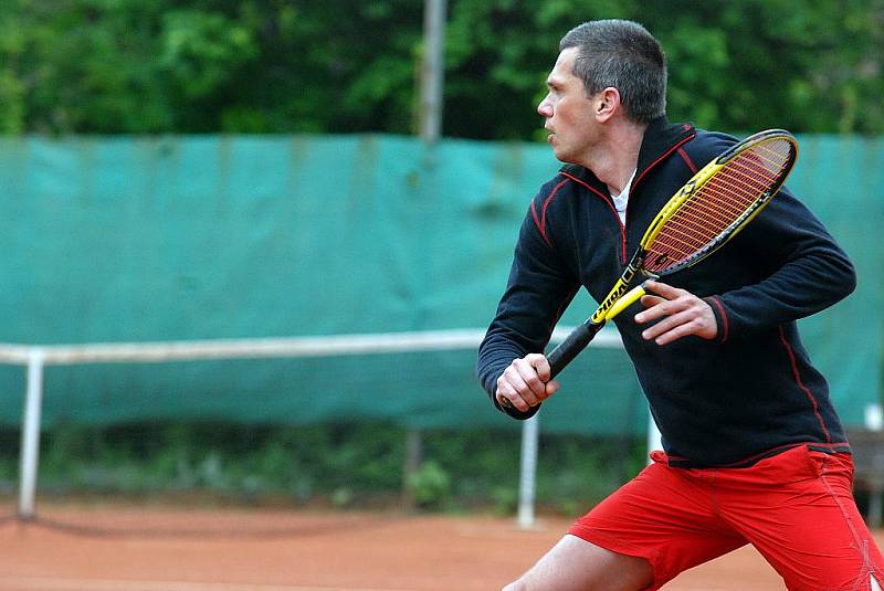 Tenis: Kutná Hora A - Houštka a Kutná Hora D - Týnec n. S., 15. května 2010.