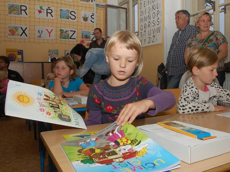 První školní den na Základní škole Žižkov v Kutné Hoře 1. září 2014.