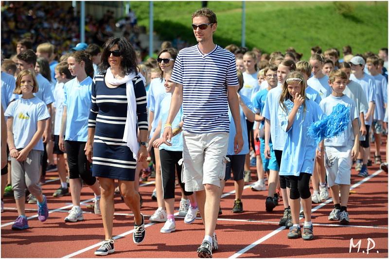 Zuzana Hejnová pomohla zahájit Městské hry 6. olympiády dětí a mládeže v Kutné Hoře, 12. června 2014.