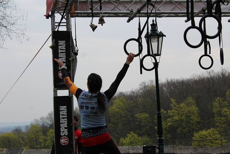 Sobotní Sprint extrémních překážkových závodů Spartan Race v Kutné Hoře.