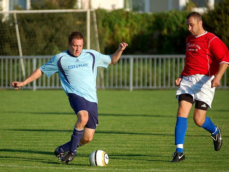 Pohár OFS: Uhlířské Janovice B - Sedlec, 18. září 2012.