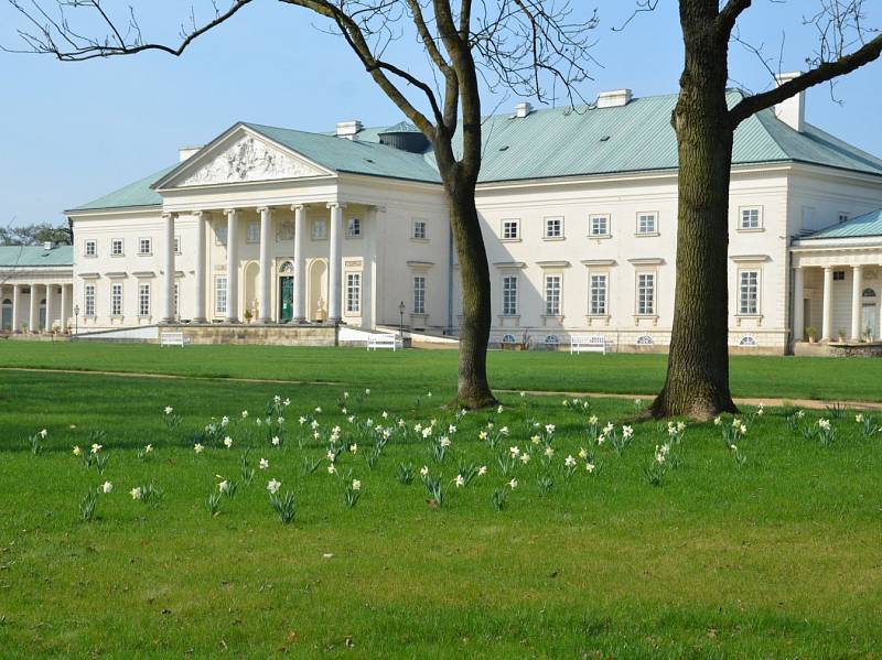 Zámek Kačina se připravuje na návštěvnickou sezónu 2017