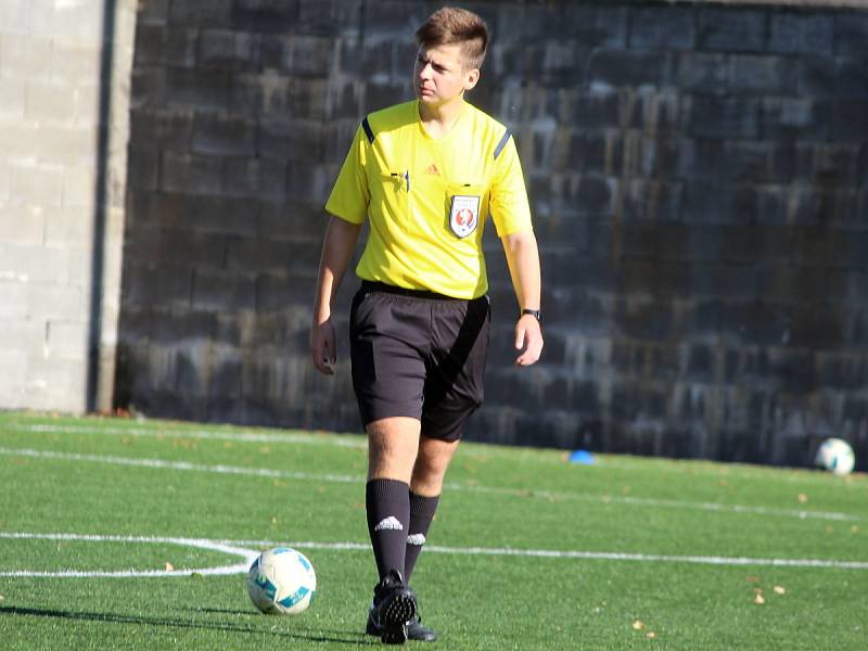 Česká fotbalová liga mladších žáků U13: FK Čáslav - SK Sparta Kolín 2:8 (0:1, 1:2, 1:5).