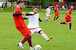 Fotbalisté Červených Janovic v sestavě s Romanem Bednářem, Tomášem Řepkou nebo Martinem Jiránkem porazili v přípravném utkání Tupadly 5:2.