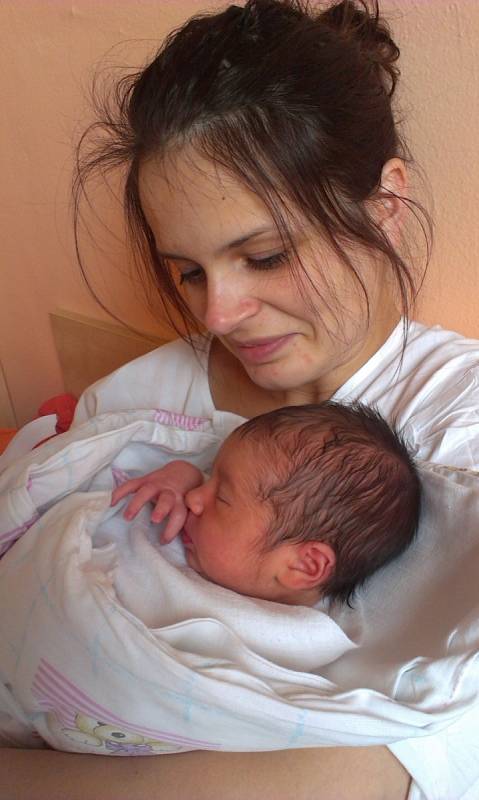 Viktorie Klimparová se narodila 23. února v Kolíně. Měřila  47 centimetrů a vážila 2920 gramů. Maminka Irena a tatínek Jakub se z ní radují doma v  Kutné Hoře.