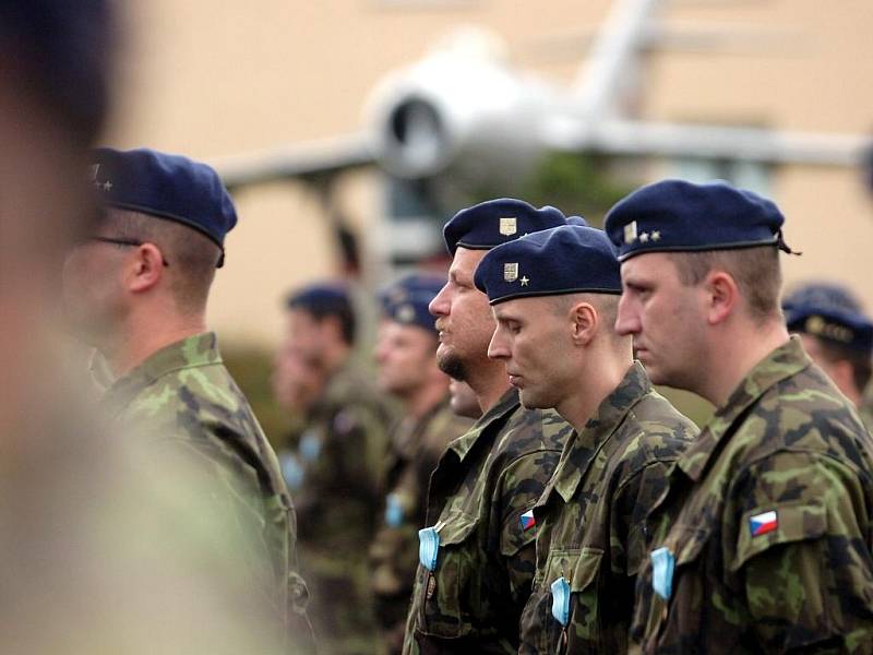 Baltic Air Policing 2009, slavnostní nástup k ukončení mise