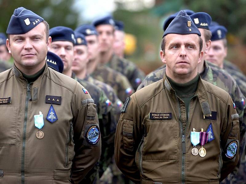 Baltic Air Policing 2009, slavnostní nástup k ukončení mise