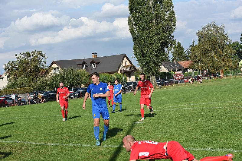 Červené Janovice : Nové Dvory 7:1.