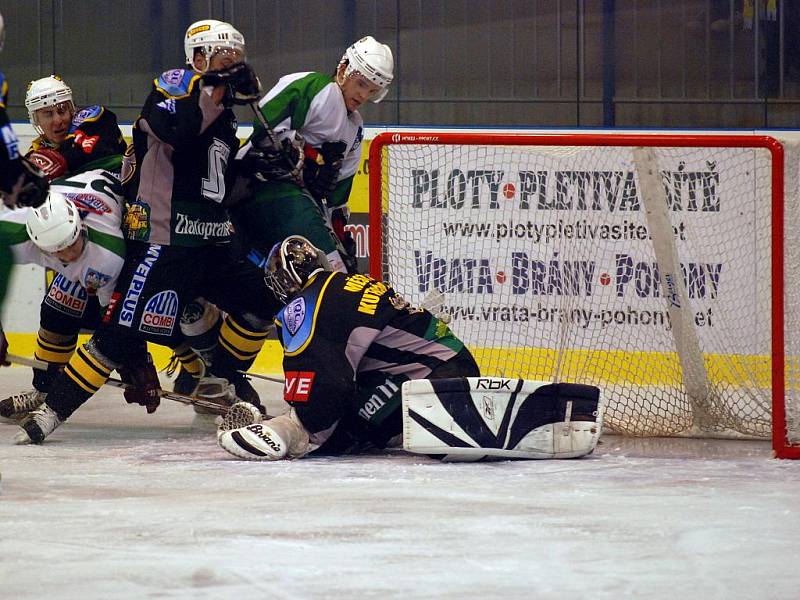 Hokej II. liga: K. Hora - Trutnov 4:2, neděle 15. listopadu 2009