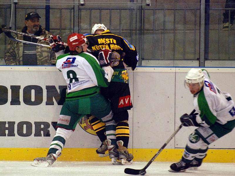 Hokej II. liga: K. Hora - Trutnov 4:2, neděle 15. listopadu 2009