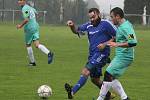 Páté kolo fotbalového okresního přeboru: SK Zbraslavice - TJ Sokol Červené Janovice 5:2 (2:0).