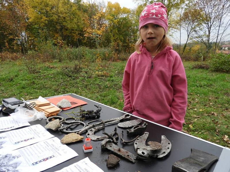 Lidé si v Čáslavi užili Archeologické hrátky na Hrádku.