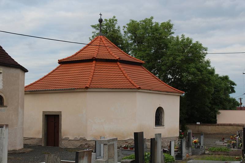 V rámci Noci kostelů se otevřel i kostel sv. Štěpána v Malíně.