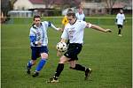 12. kolo okresního fotbalového přeboru: Nové Dvory - Sedlec 0:2, 10. listopadu 2013.