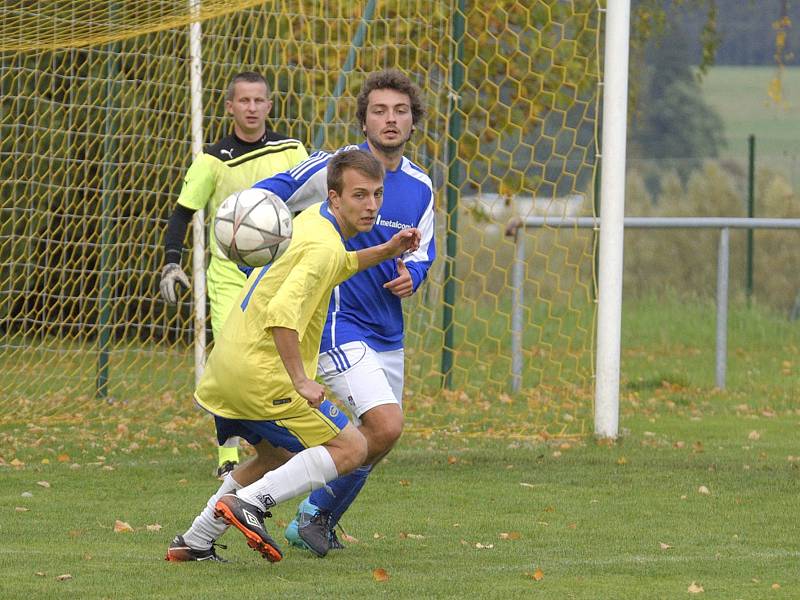 Utkání 7. kola okresního fotbalového přeboru: Zbraslavice - Sázava B 2:3.