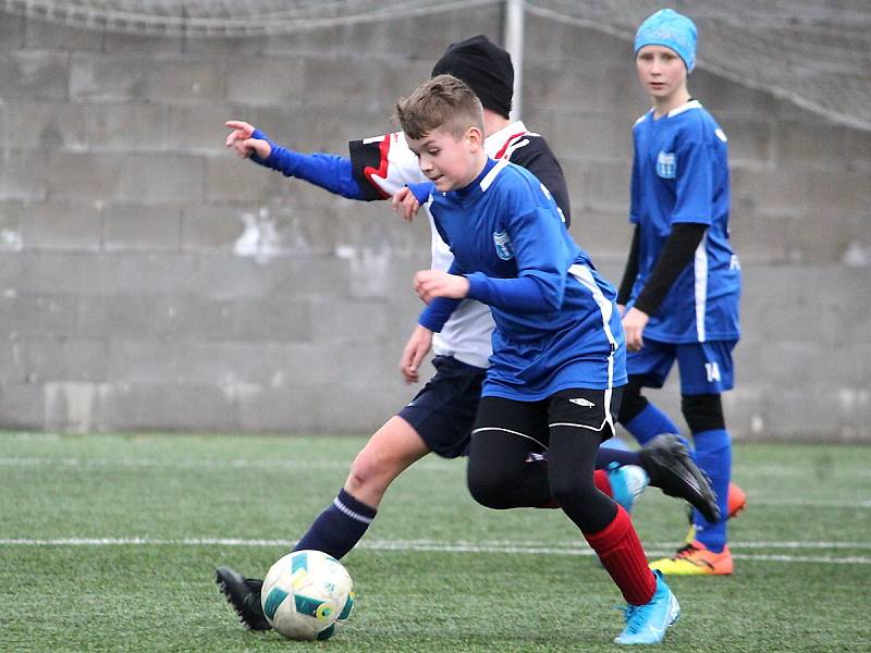 Fotbalový přípravný zápas: FK Čáslav (mladší žáci) - TJ Sokol Golčův Jeníkov (starší žáci) 17:7 (4:2, 5:3, 8:2).