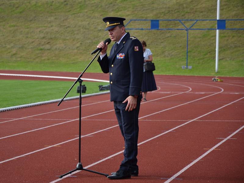 Z krajské soutěže v požárním sportu profesionálních a dobrovolných hasičů na stadionu Olympia v Kutné Hoře.