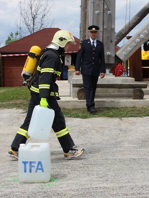 Soutěž TFA - Nejtvrdší hasič přežije