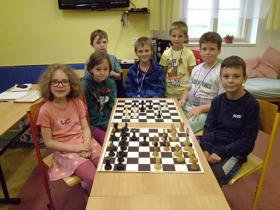 Kutnohorský deník | Šachový kroužek se rozloučil se školním rokem |  fotogalerie