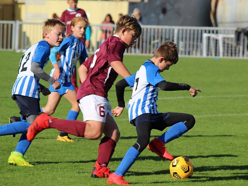 Fotbalový okresní přebor mladších žáků: FK Uhlířské Janovice - FK Čáslav C 9:2 (6:1).