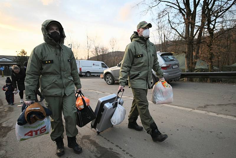 Takhle to vypadá na slovensko - ukrajinské hranici.