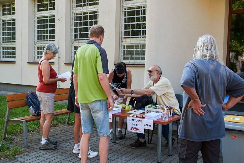 Ze 3. ročníku pochodu Baťova cvička.