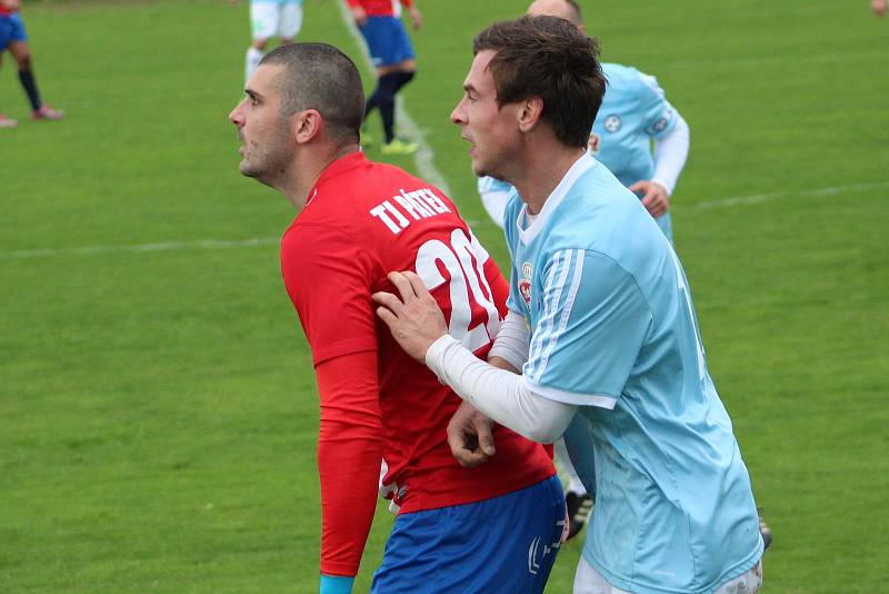 Fotbalisté Hlízova otočili duel s Pátkem z 0:2 na 3:2 gólem v 89. minutě zápasu, kdy se trefil hlavou Martin Výborný.