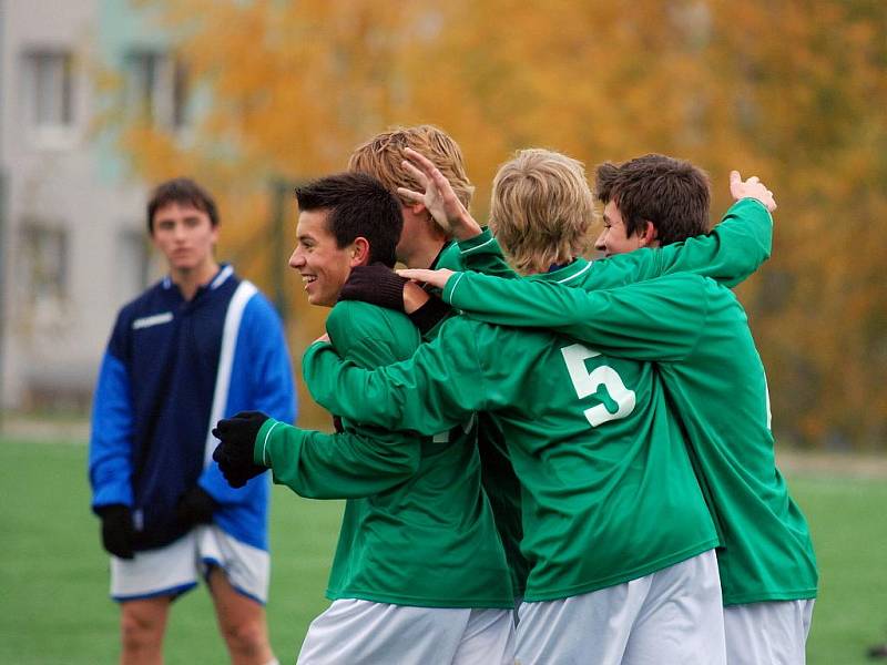 Fotbal: Ml. dorost K. Hora - SK Kladno B 2:3, neděle 1. listopadu 2009