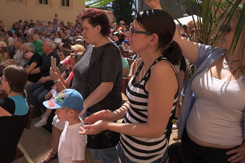 Zahájení turistické sezóny ve Zruči