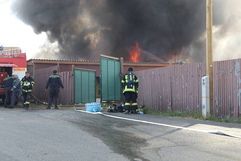 Požár na Karlově v Kutné Hoře.