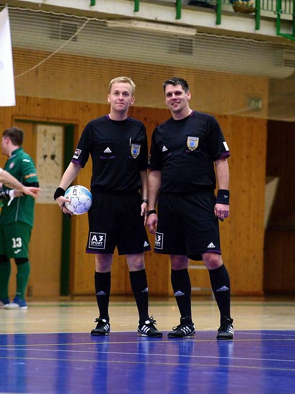 22. kolo Chance ligy: Benago Zruč n. S. - Hradec Králové 4:4 (2:2).