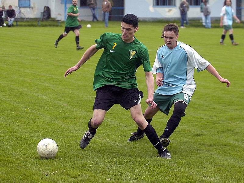 Fotbal: Církvice - Chotusice, 15. 5. 2010