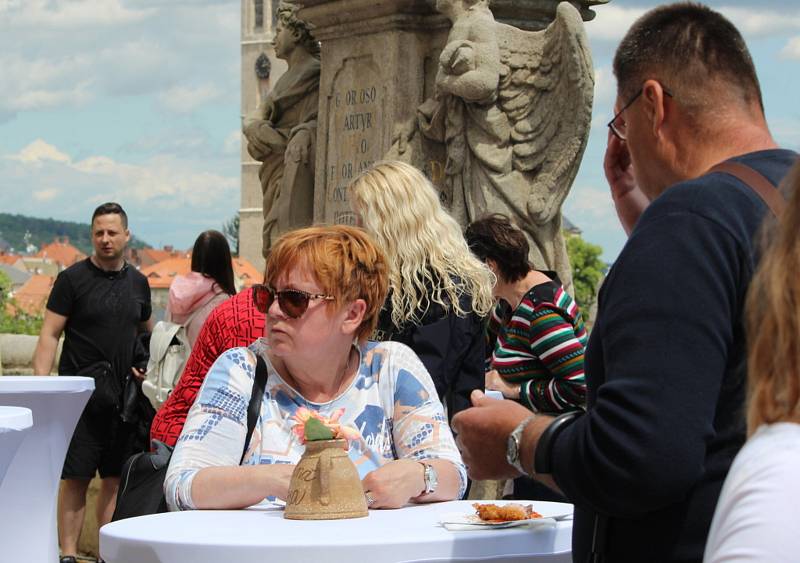 Gastrofestiva v Kutné Hoře lákal i přes chladnější počasí.