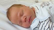 Vojtěch Veselý se narodil 16. listopadu 2020 v kolínské porodnici, vážil 4315 g a měřil 52 cm. Do Nepoměřic si ho odvezl bráška Vládík (14 měsíců) a rodiče Ludmila a Tomáš.