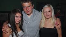 Snow párty by Futuresound se konala v pátek v discoclubu Petrovice I.