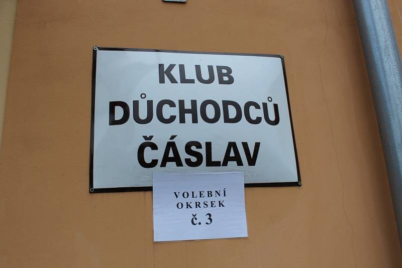 Prezidentské volby 2018. Jeden z okrsků byl i v klubu důchodců v Čáslavi.